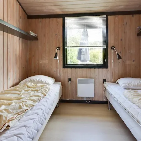 Three-bedroom Holiday In Tatil Evi *